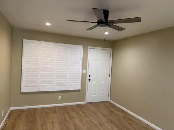 Desert Hot Springs, CA 92240,64291 Spyglass AVE #12