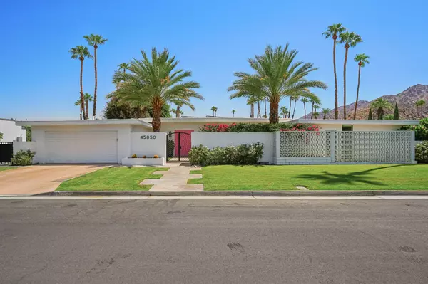 45850 Apache RD, Indian Wells, CA 92210