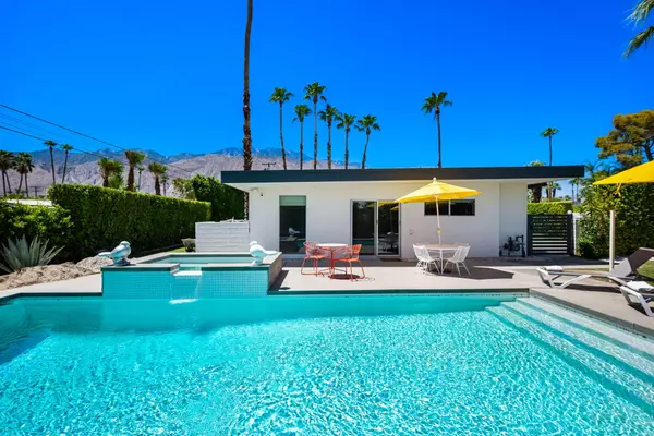 1965 E Mcmanus DR, Palm Springs, CA 92262