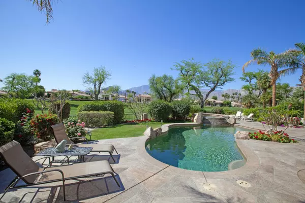 78975 VíA Carmel, La Quinta, CA 92253