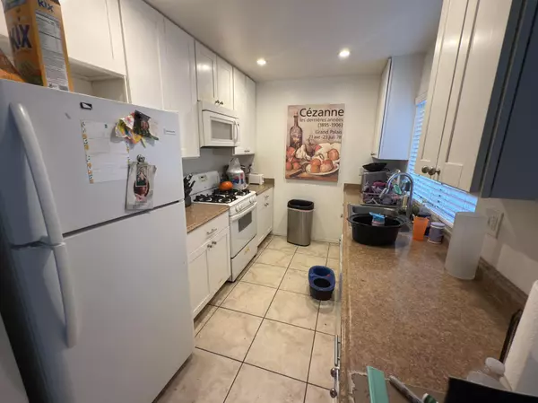 Cathedral City, CA 92234,32655 Aurora Vista RD