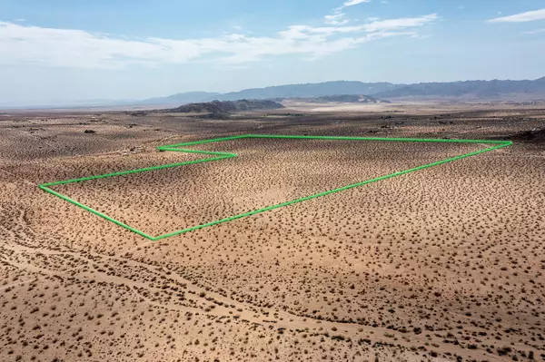 Joshua Tree, CA 92252,0 Mt. Nebo Rd