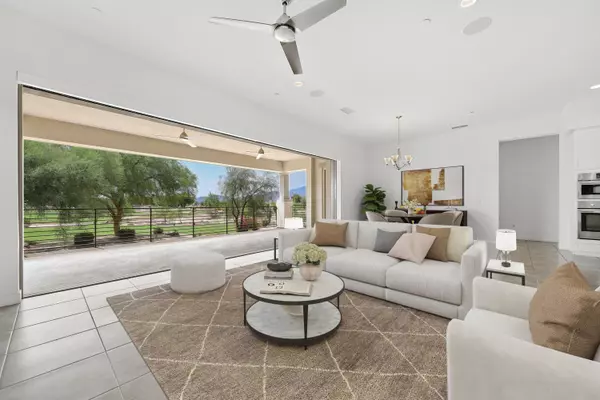 803 Retreat CIR, Palm Desert, CA 92260
