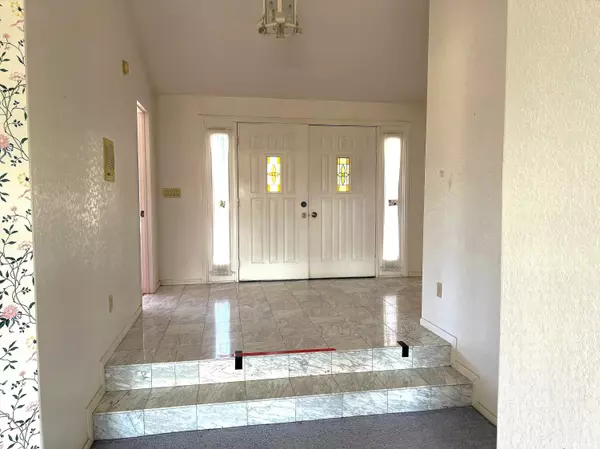 Desert Hot Springs, CA 92240,9600 Warwick DR