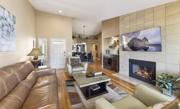 Palm Desert, CA 92211,651 Vista Lago CIR N