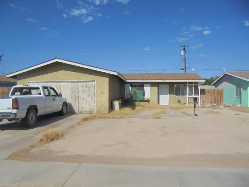 361 Alice LN, Blythe, CA 92225