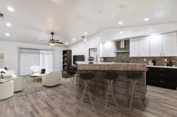 Cathedral City, CA 92234,67425 Medano RD