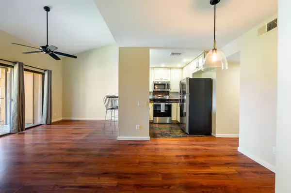 Palm Springs, CA 92262,291 E Mel AVE #312