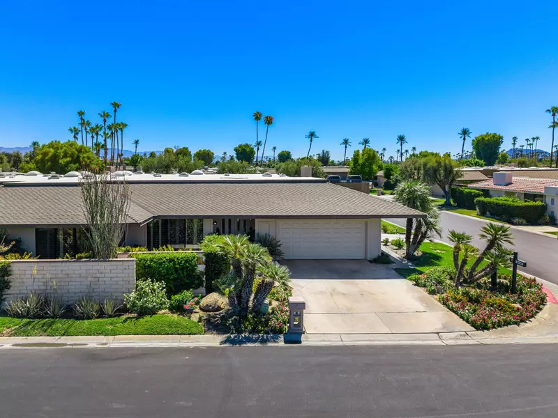 19 Cornell DR, Rancho Mirage, CA 92270