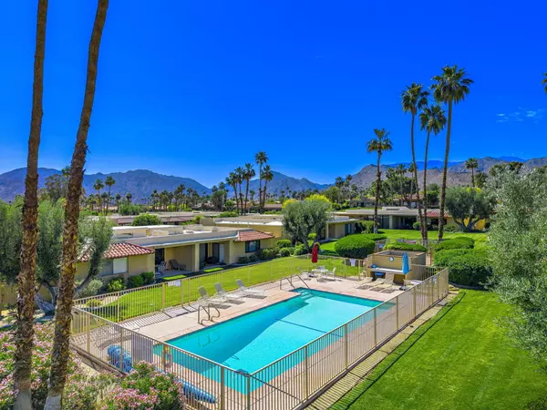 72930 Mesa View DR, Palm Desert, CA 92260
