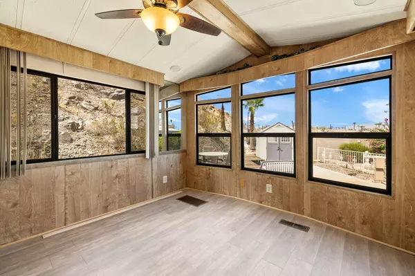 Cathedral City, CA 92234,69333 E Palm Canyon DR #62