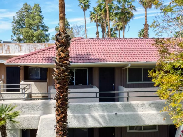 Palm Springs, CA 92262,470 N Villa CT #208