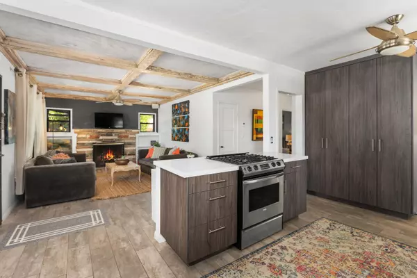 Palm Desert, CA 92260,74057 De Anza WAY