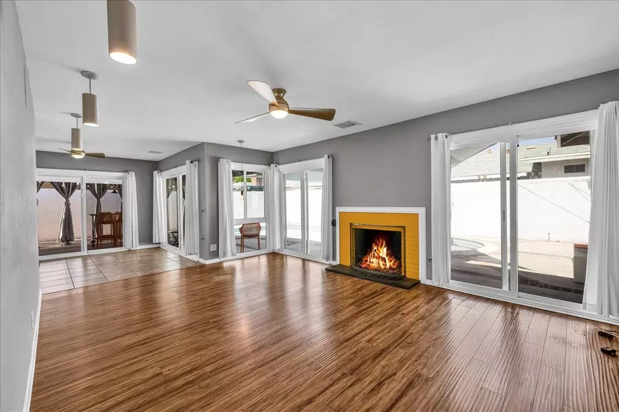 4080 E Calle San Antonio, Palm Springs, CA 92264