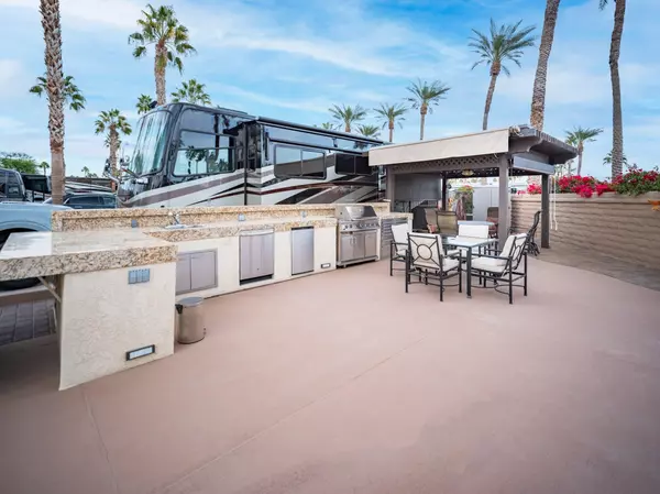 Indio, CA 92201,80394 Ave 48 #113