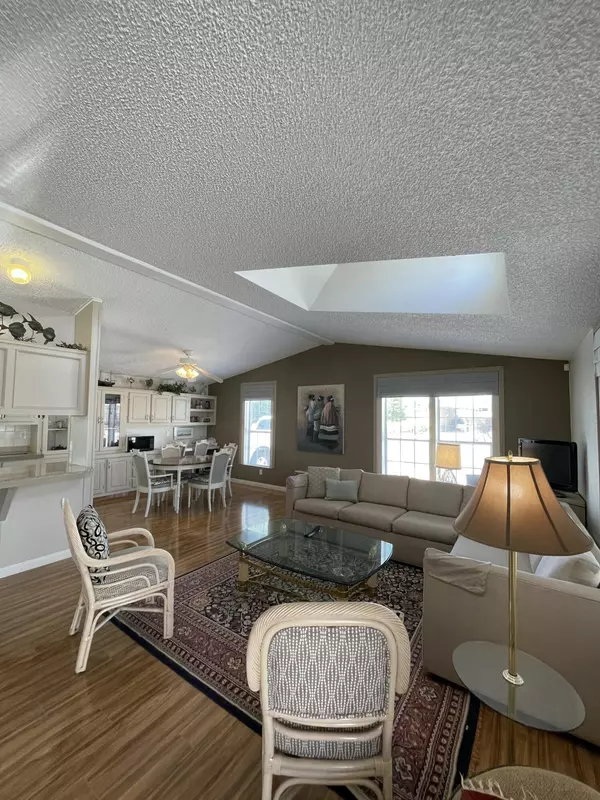 Thousand Palms, CA 92276,73411 Pine Valley Dr DR