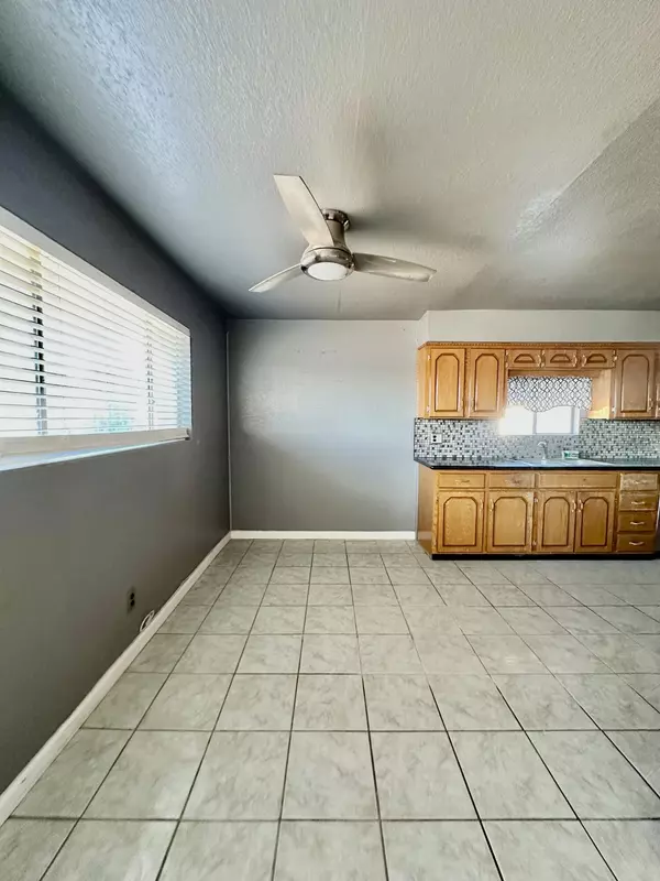 Blythe, CA 92225,610 E Chanslor WAY