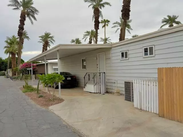 Indio, CA 92201,80870 Highway 111 Spc 46