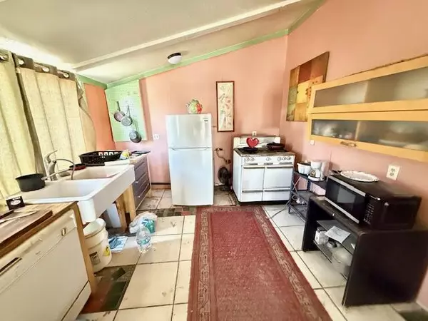 Thousand Palms, CA 92276,32080 Westchester DR