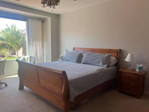 La Quinta, CA 92253,61105 Living Stone DR