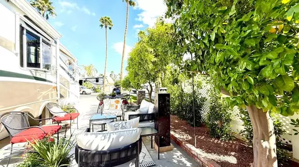 Cathedral City, CA 92234,69411 Ramon RD #517