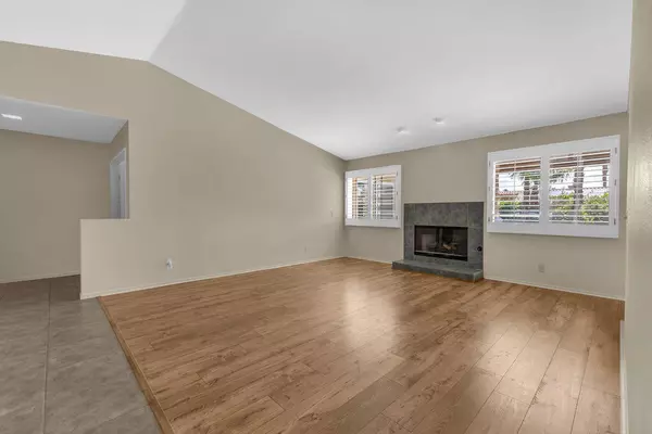 Palm Desert, CA 92211,39850 Regency WAY