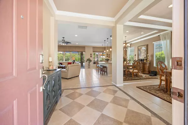 Palm Desert, CA 92211,74068 Kokopelli CIR