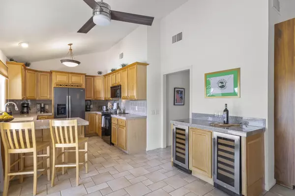 Palm Springs, CA 92264,2088 S Pebble Beach DR