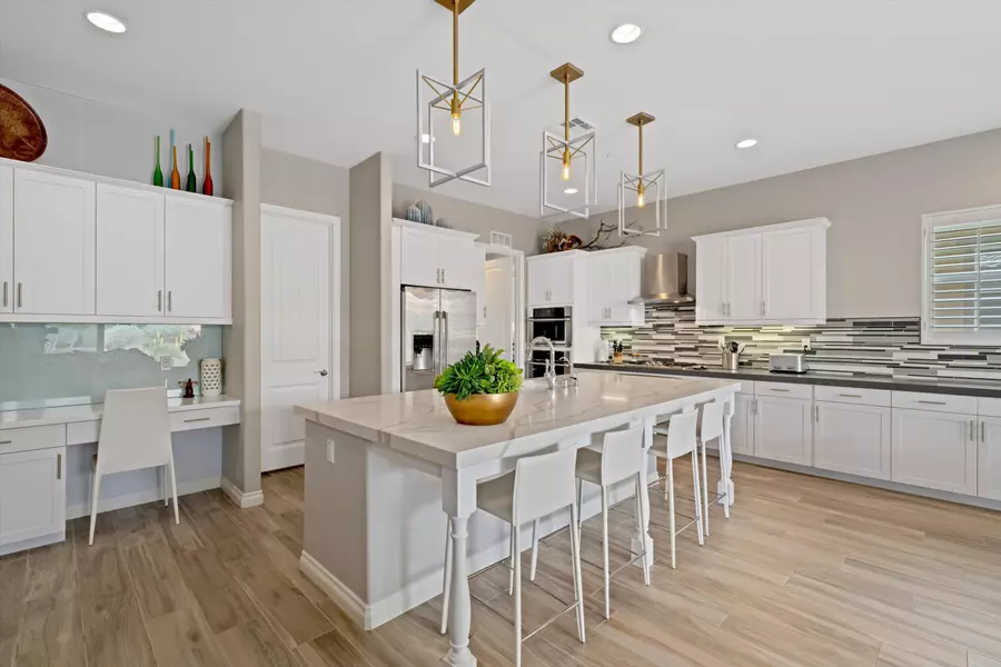 4150 Via Cararra, Palm Desert, CA 92260