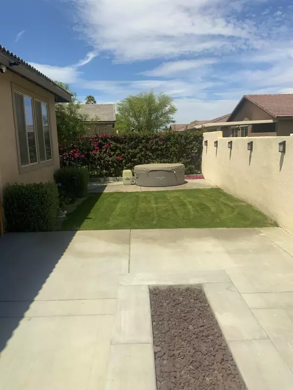 Indio, CA 92201,82760 Chaplin CT