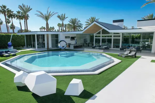 Rancho Mirage, CA 92270,1 Makena LN