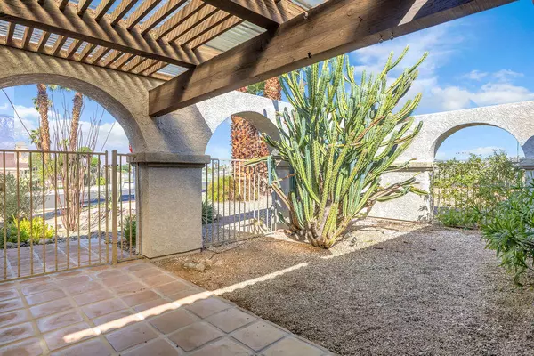 Cathedral City, CA 92234,35070 Maria RD