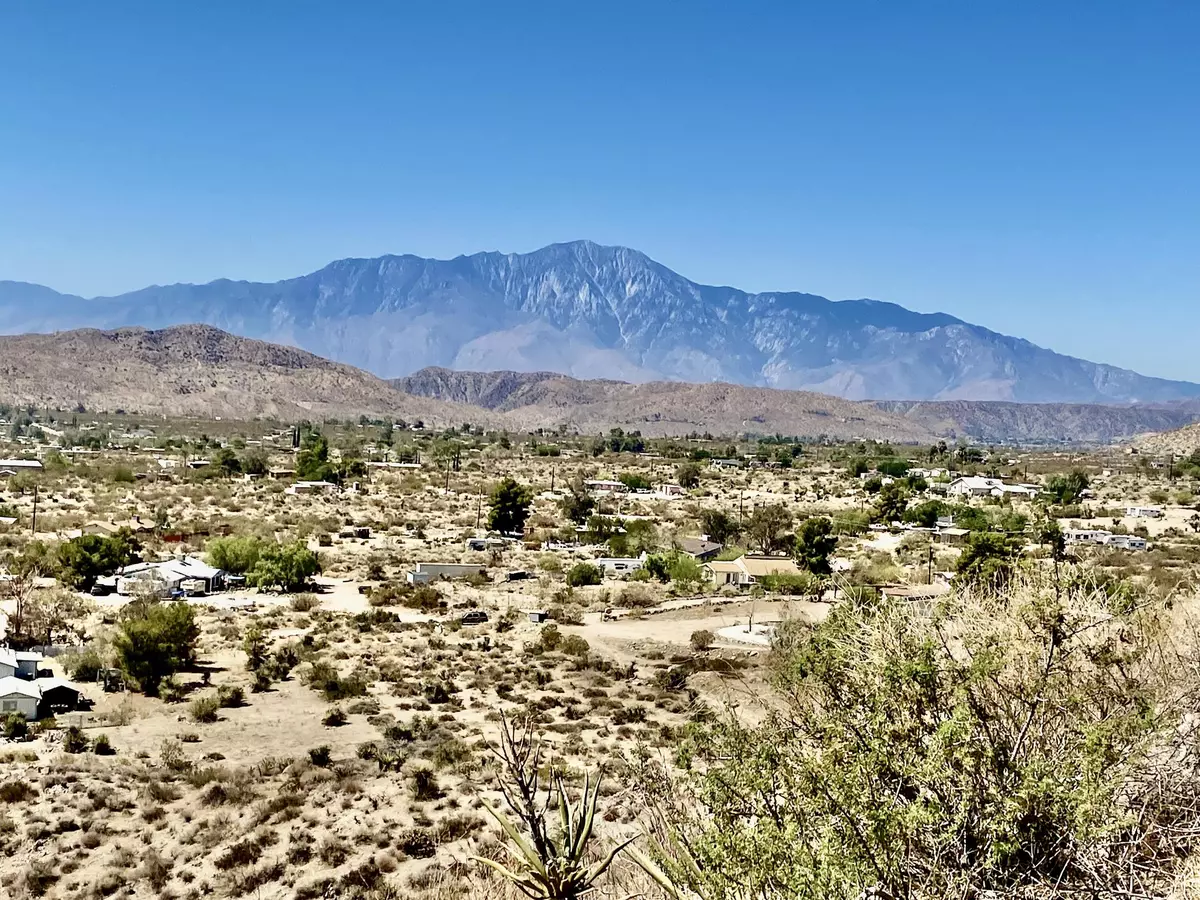 Morongo Valley, CA 92256,51170 Panorama DR
