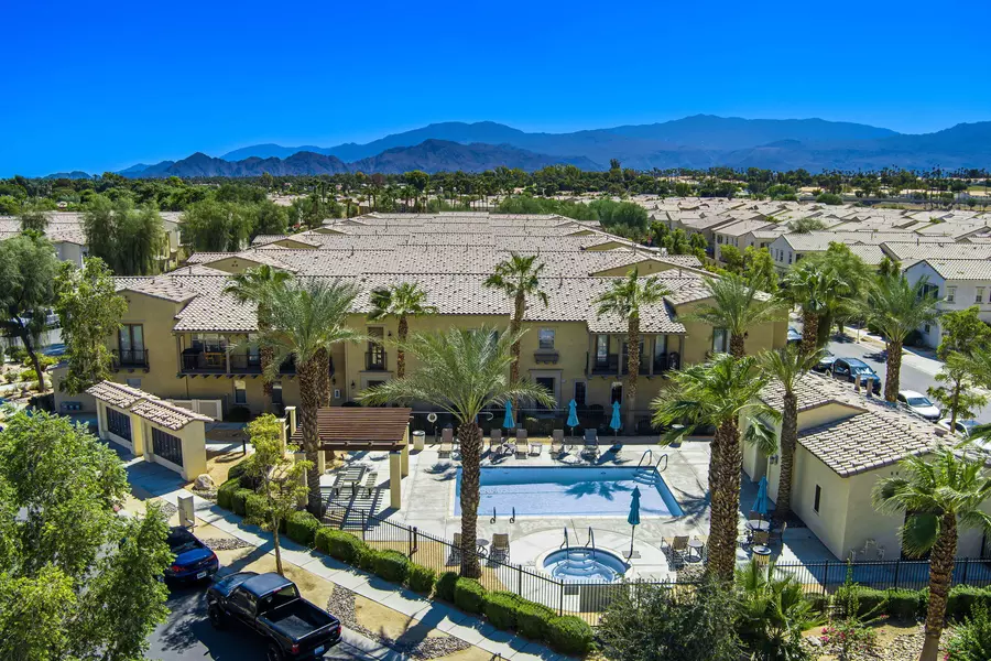 205 Paseo Gregario, Palm Desert, CA 92211