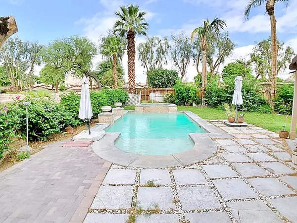 La Quinta, CA 92253,49035 Serenata CT