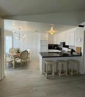 Palm Desert, CA 92211,40880 Whirling Wind DR #C