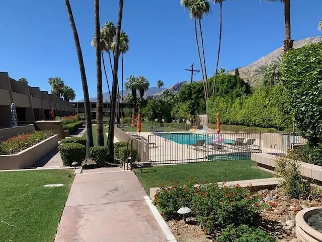 197 W Via Lola #3, Palm Springs, CA 92262