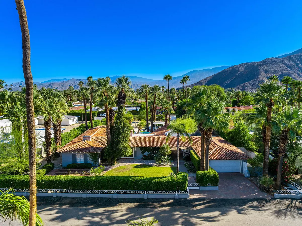 Palm Springs, CA 92262,365 Camino Norte