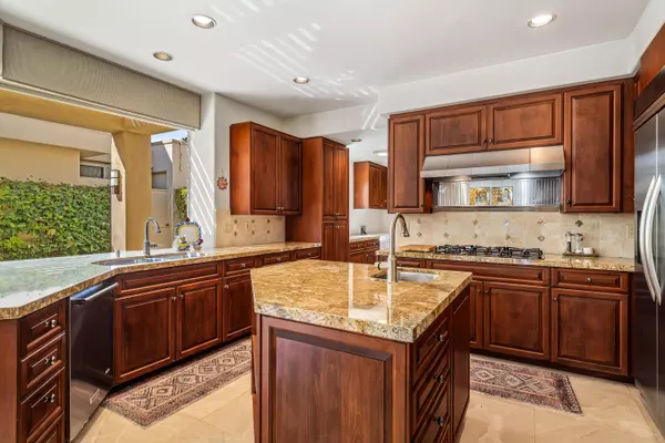 Indian Wells, CA 92210,75487 Camino De Paco