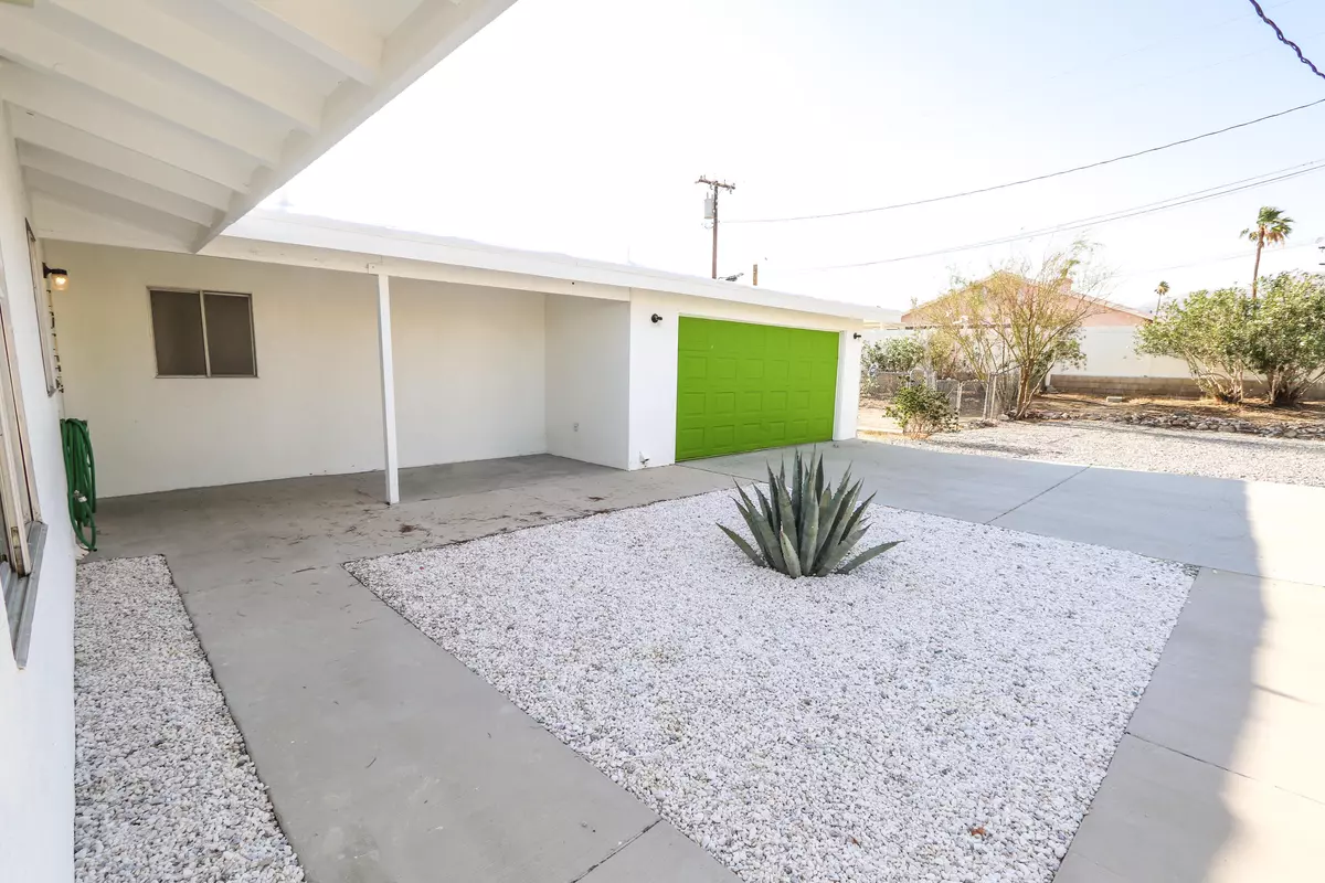 Desert Hot Springs, CA 92240,12105 Verbena DR