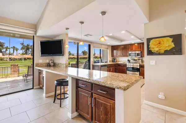 Palm Desert, CA 92260,312 Castellana S