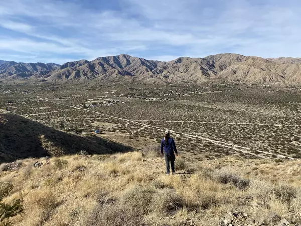 Morongo Valley, CA 92256,52073 Canyon Rd RD