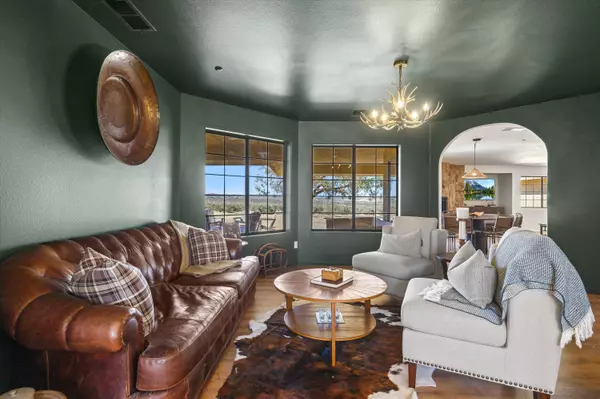 Joshua Tree, CA 92252,62850 Dennis AVE