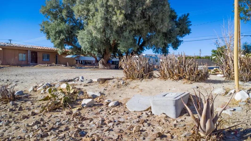 0 Estrella AVE, Desert Hot Springs, CA 92240