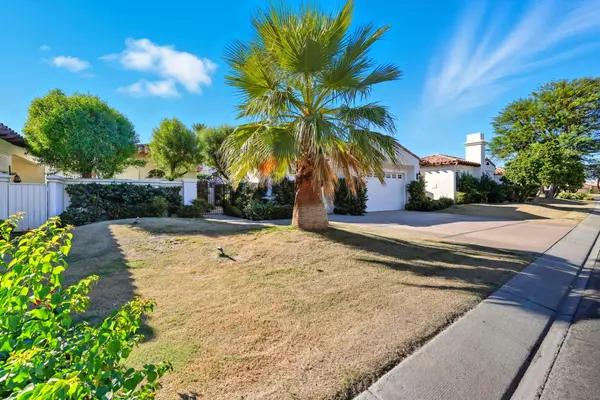 La Quinta, CA 92253,49463 Via Conquistador
