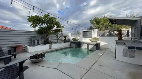 La Quinta, CA 92253,54925 Avenida Alvarado