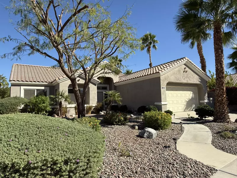 36582 Crown ST, Palm Desert, CA 92211
