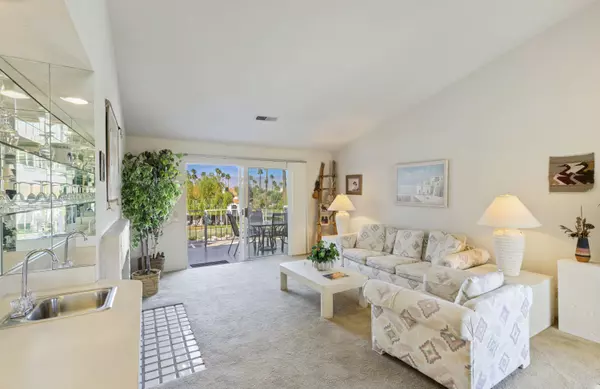 190 Firestone DR, Palm Desert, CA 92211