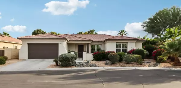101 Azzuro DR, Palm Desert, CA 92211