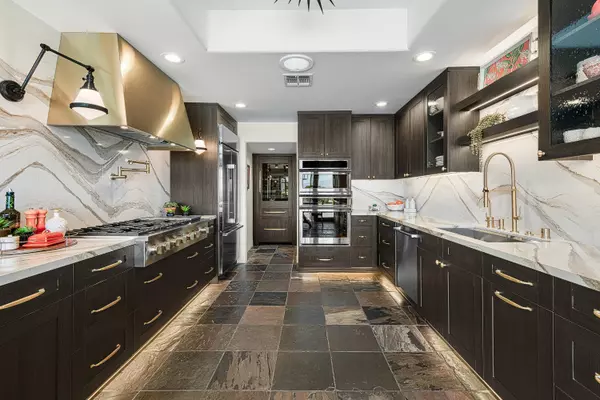 Palm Springs, CA 92264,600 S La Mirada RD